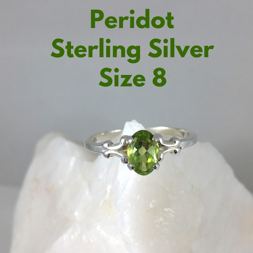 Peridot & Sterling Silver Ring